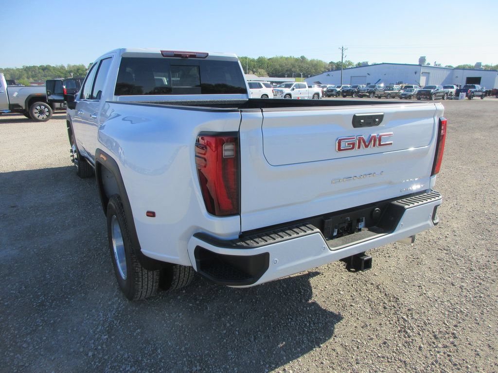 New 2026 GMC Sierra 3500 Denali w/ Denali Reserve Package AWD/4WD image 9