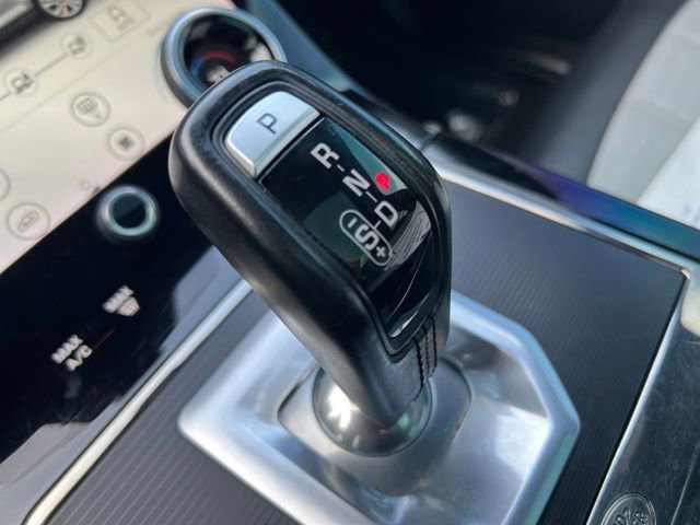 Used 2020 Land Rover Range Rover Evoque R-Dynamic HSE image 20