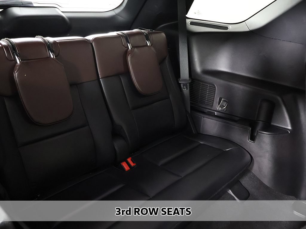 Used 2020 Ford Explorer Platinum w/ Premium Technology Package AWD/4WD image 13
