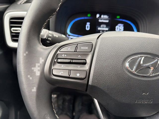 Certified 2023 Hyundai Venue Limited image 20