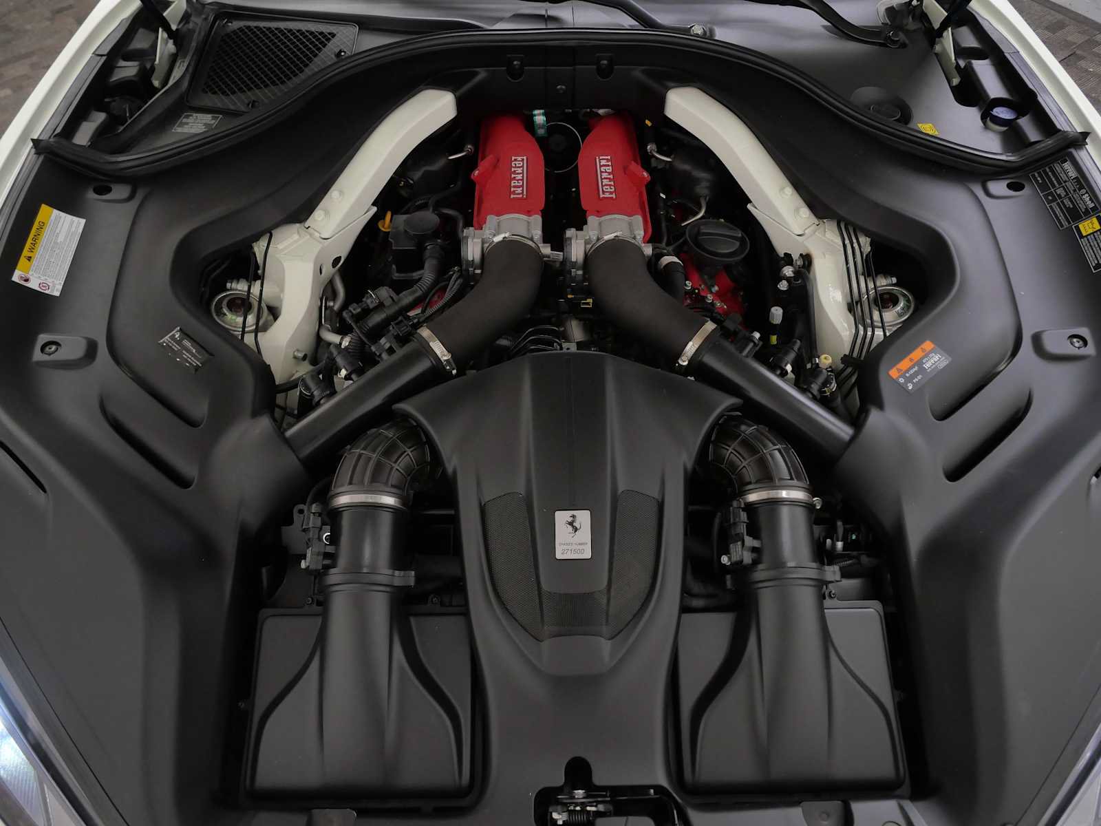 Certified 2022 Ferrari Portofino M RWD image 31