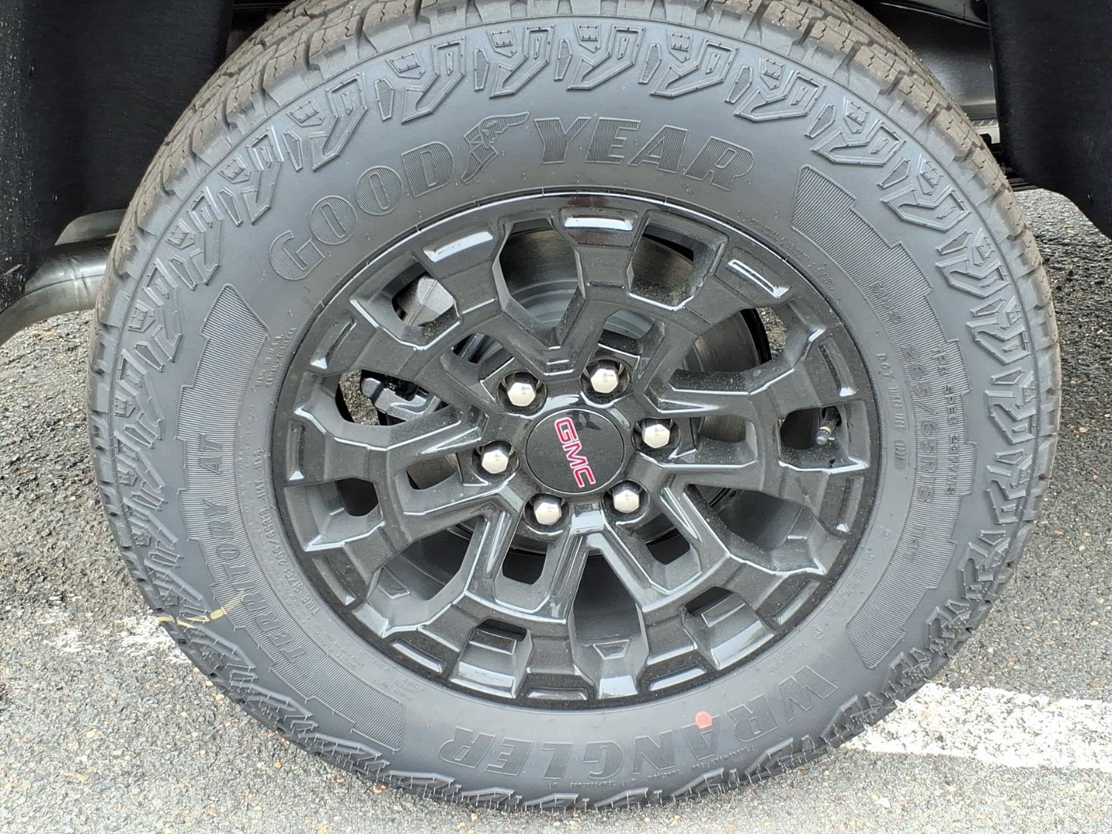 New 2026 GMC Canyon Elevation AWD/4WD image 7