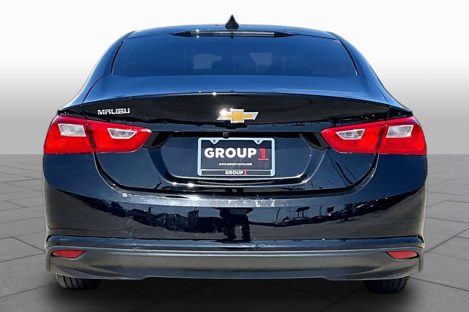 Used 2022 Chevrolet Malibu LS FWD image 5