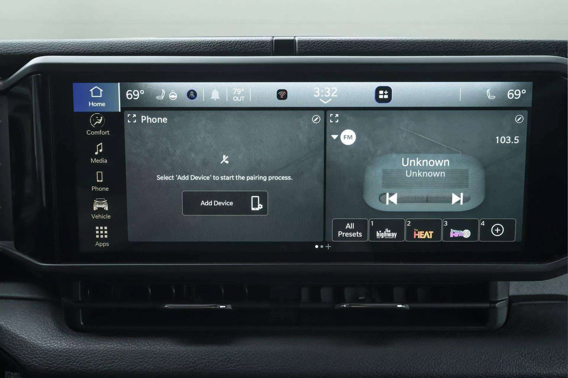 Used 2024 Jeep Wrangler Willys image 15