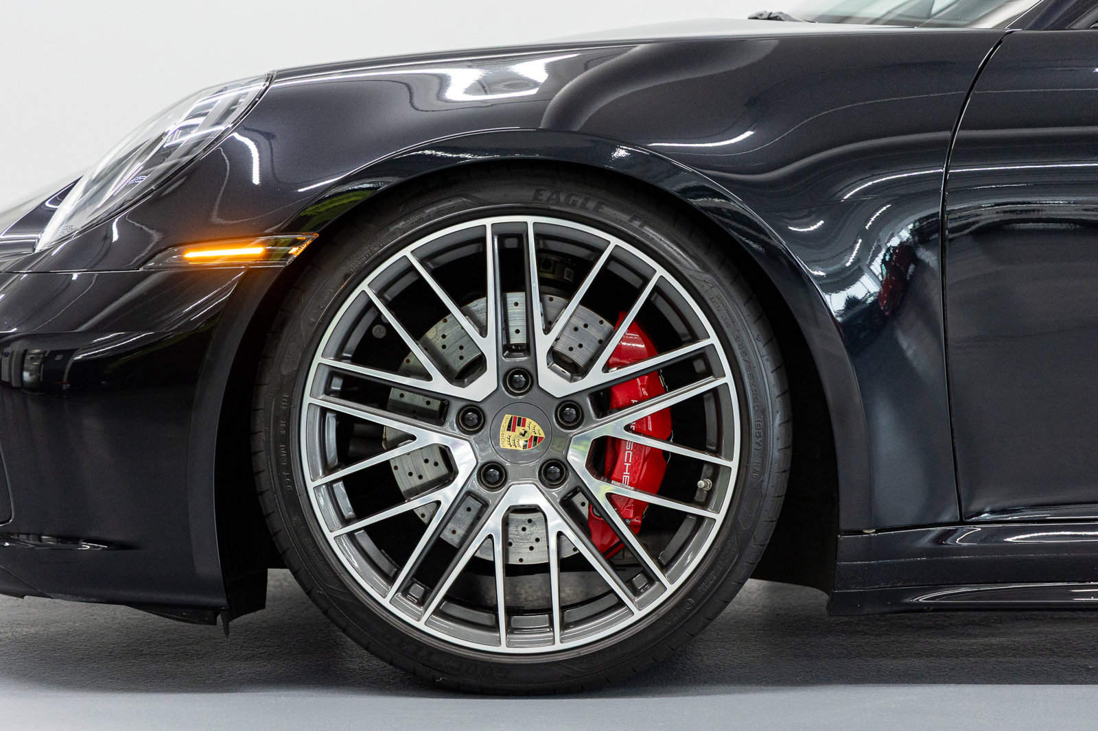 Used 2023 Porsche 911 Carrera S RWD image 17