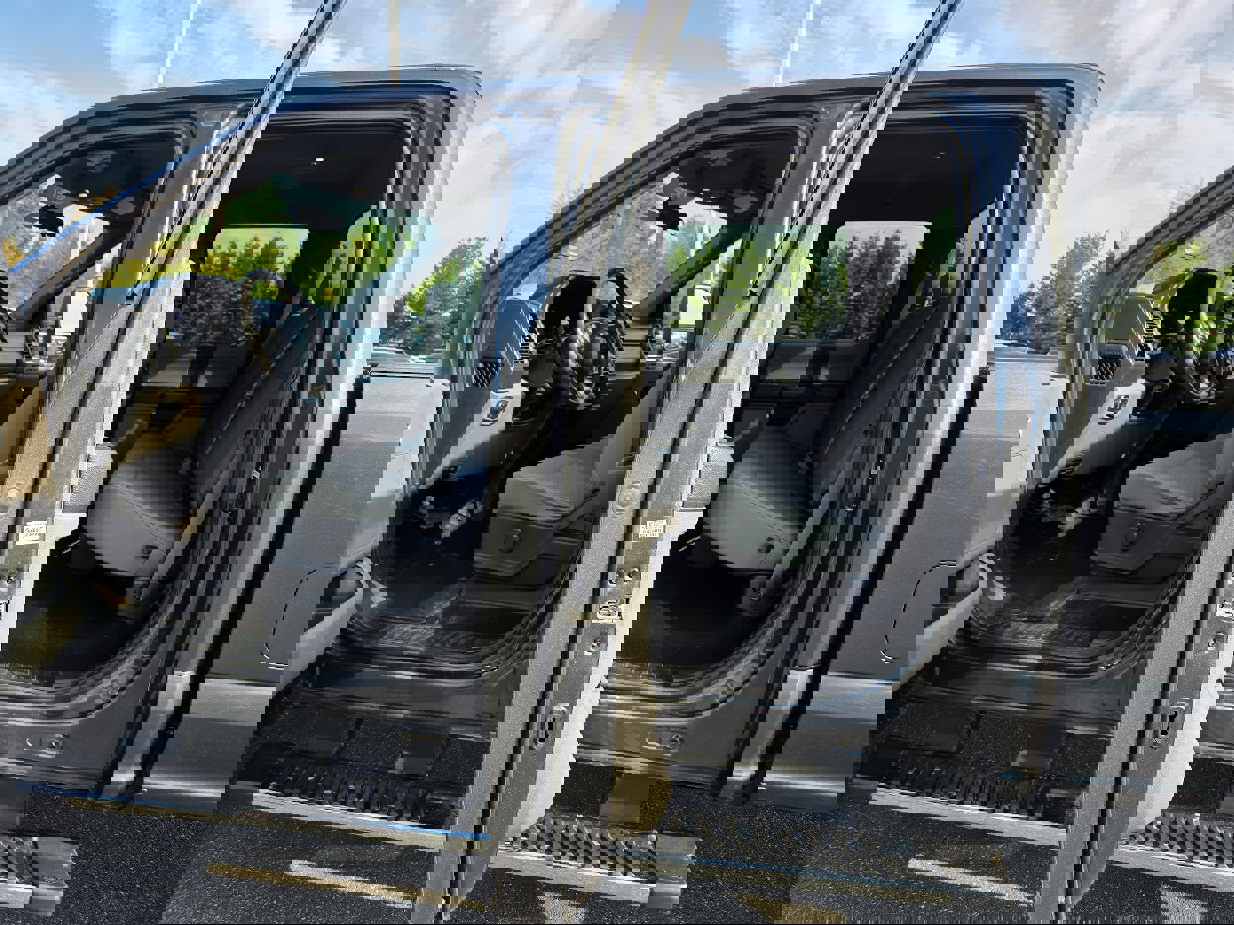 Used 2019 Ford F250 XL w/ STX Appearance Package image 8