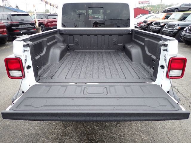 New 2026 Jeep Gladiator Sport AWD/4WD image 6