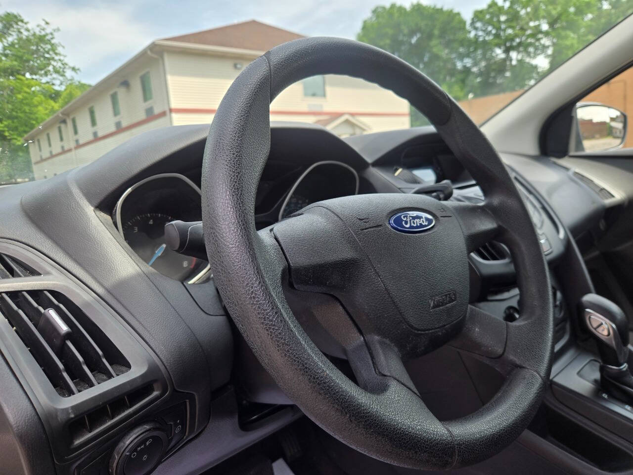Used 2012 Ford Focus S FWD image 20