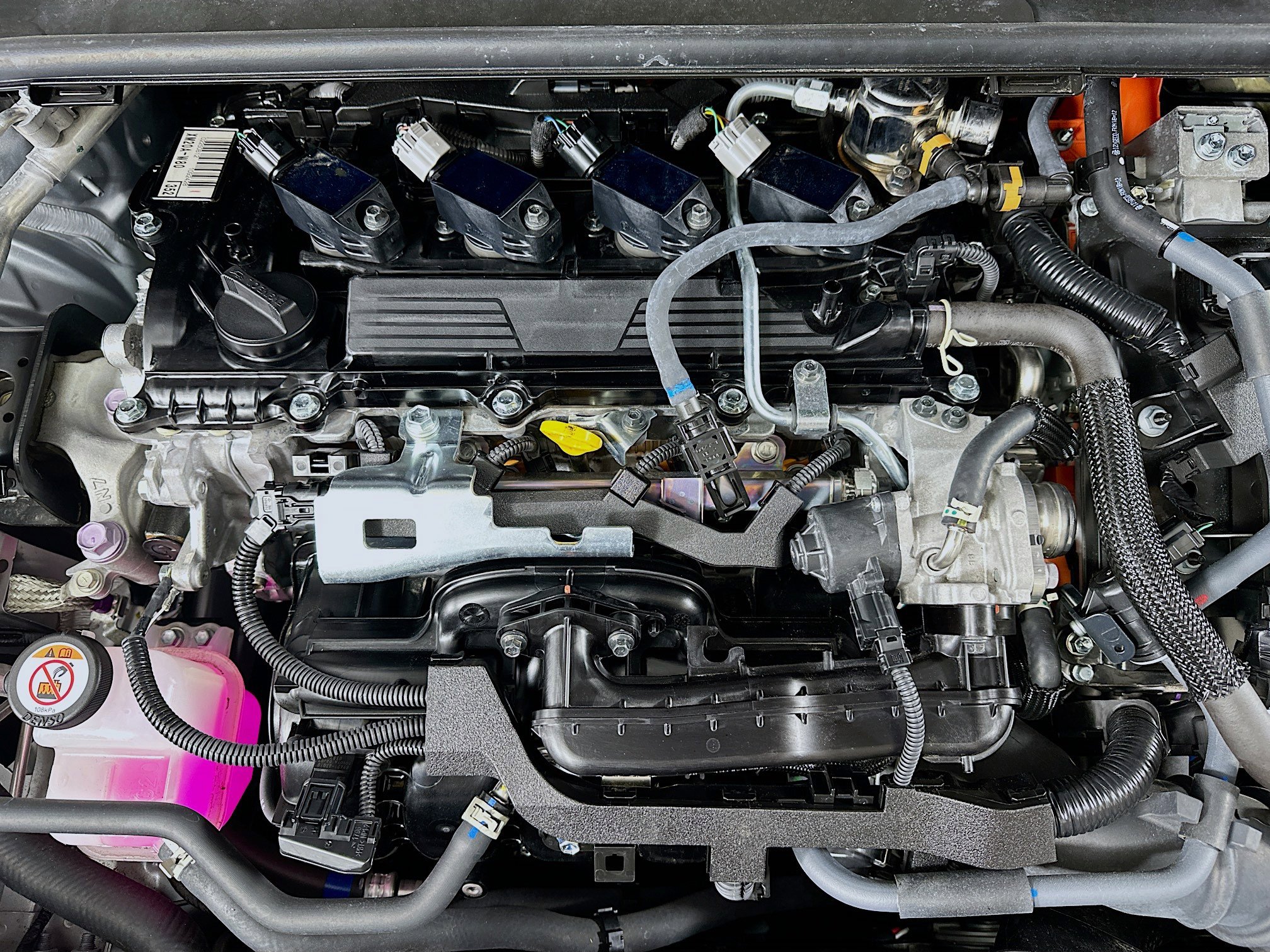 Used 2025 Toyota Prius LE image 31