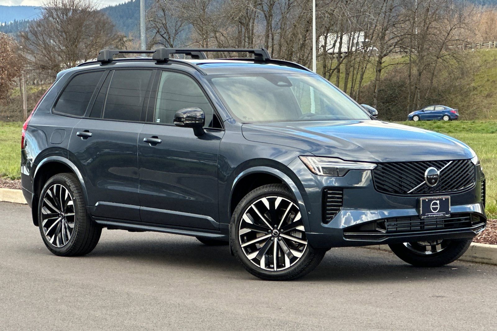 New 2026 Volvo XC90 T8 Ultra w/ Lounge Package image 1