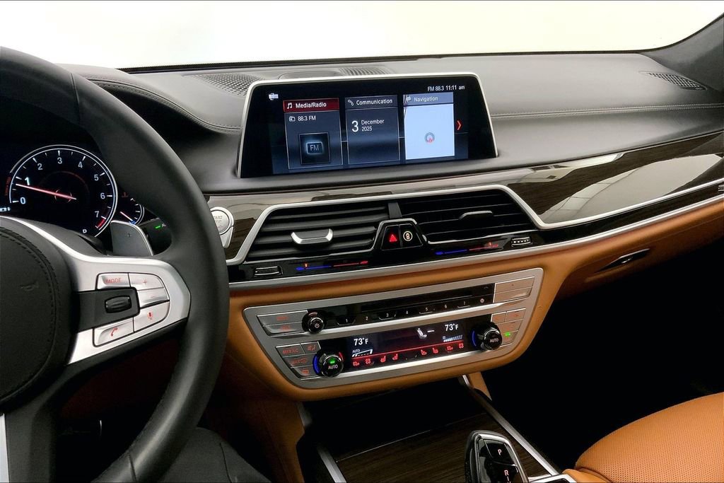 Used 2019 BMW M760i xDrive w/ Luxury Rear Seating Package image 5