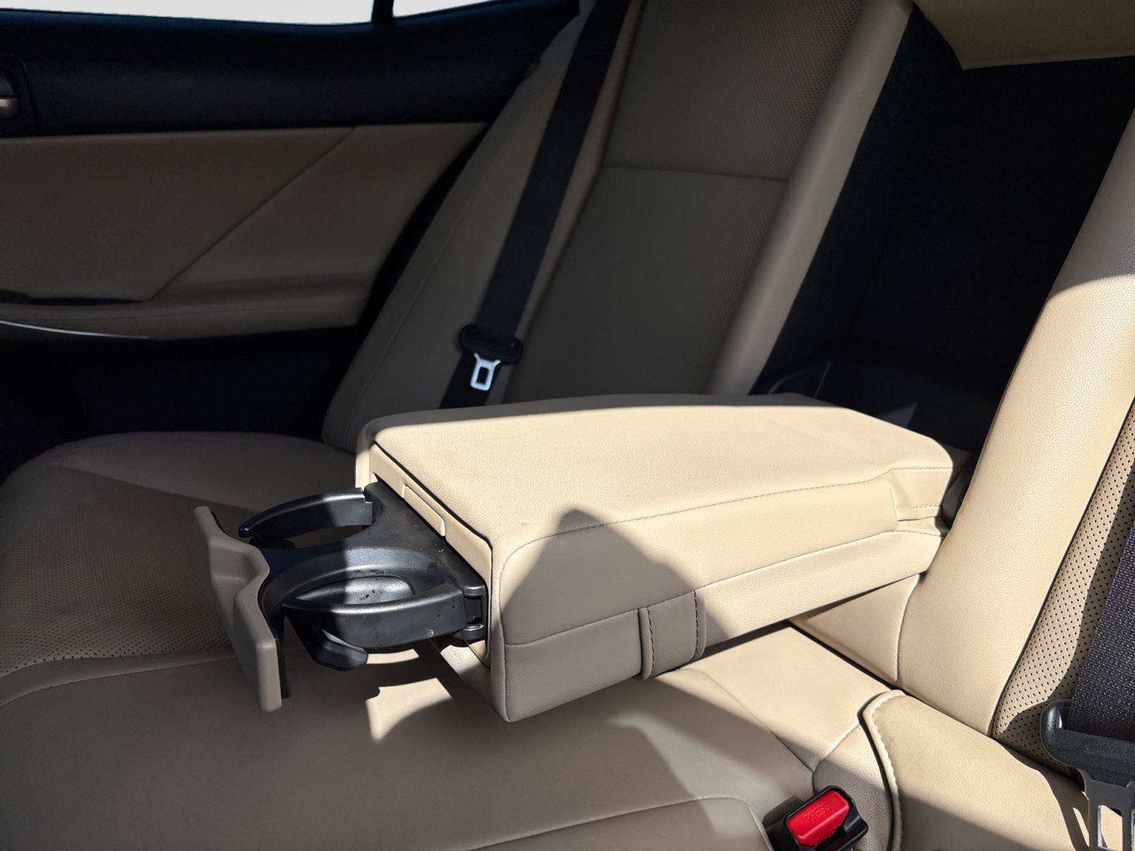 Used 2019 Lexus IS 300 w/ Premium Package RWD image 39