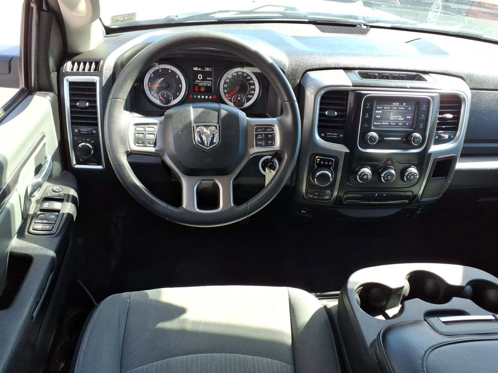 Used 2021 RAM 1500 Classic SLT AWD/4WD image 9