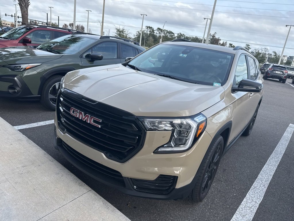 Used 2023 GMC Terrain SLE w/ Driver Convenience Package