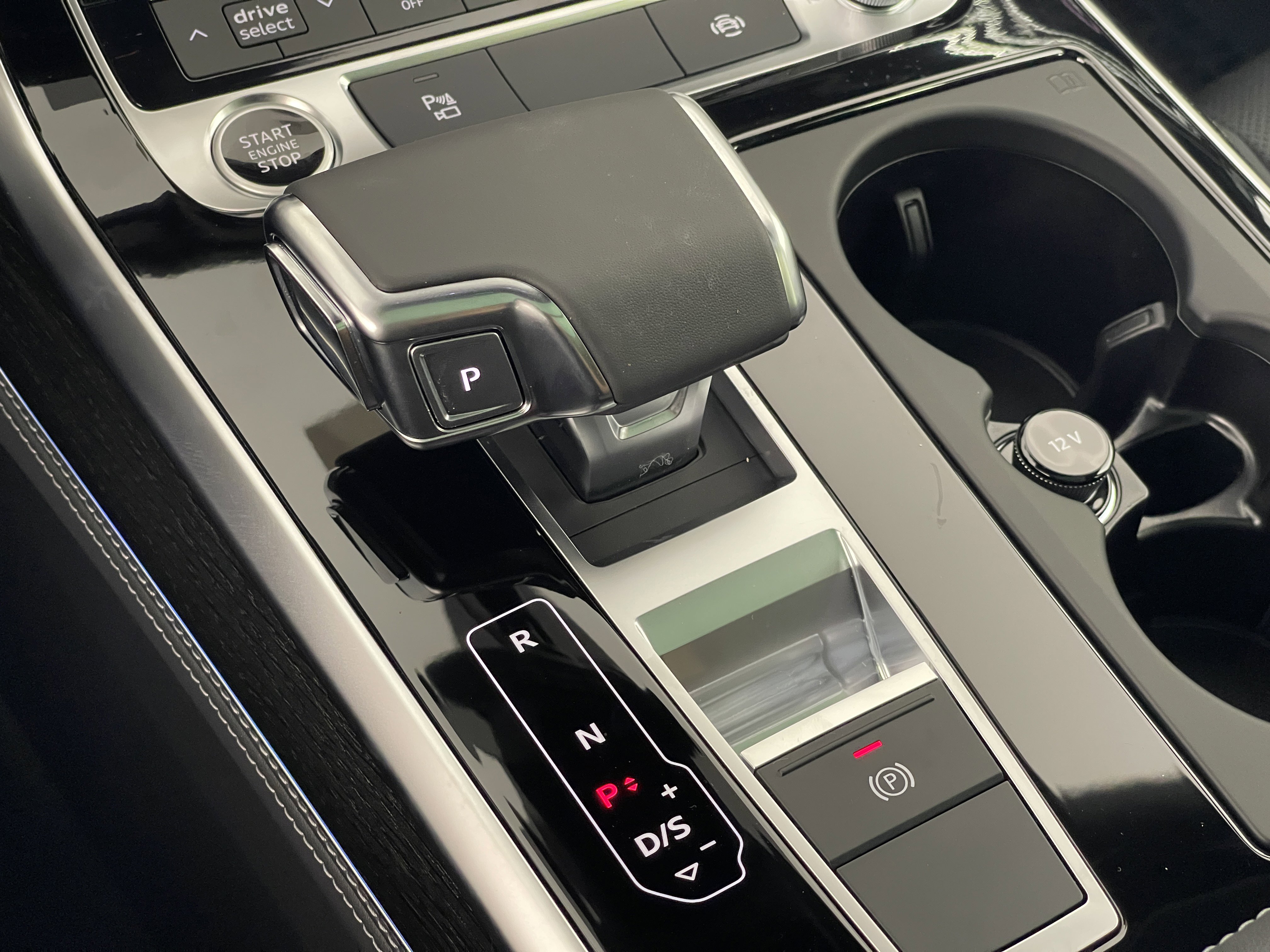 New 2025 Audi Q8 Premium Plus image 36
