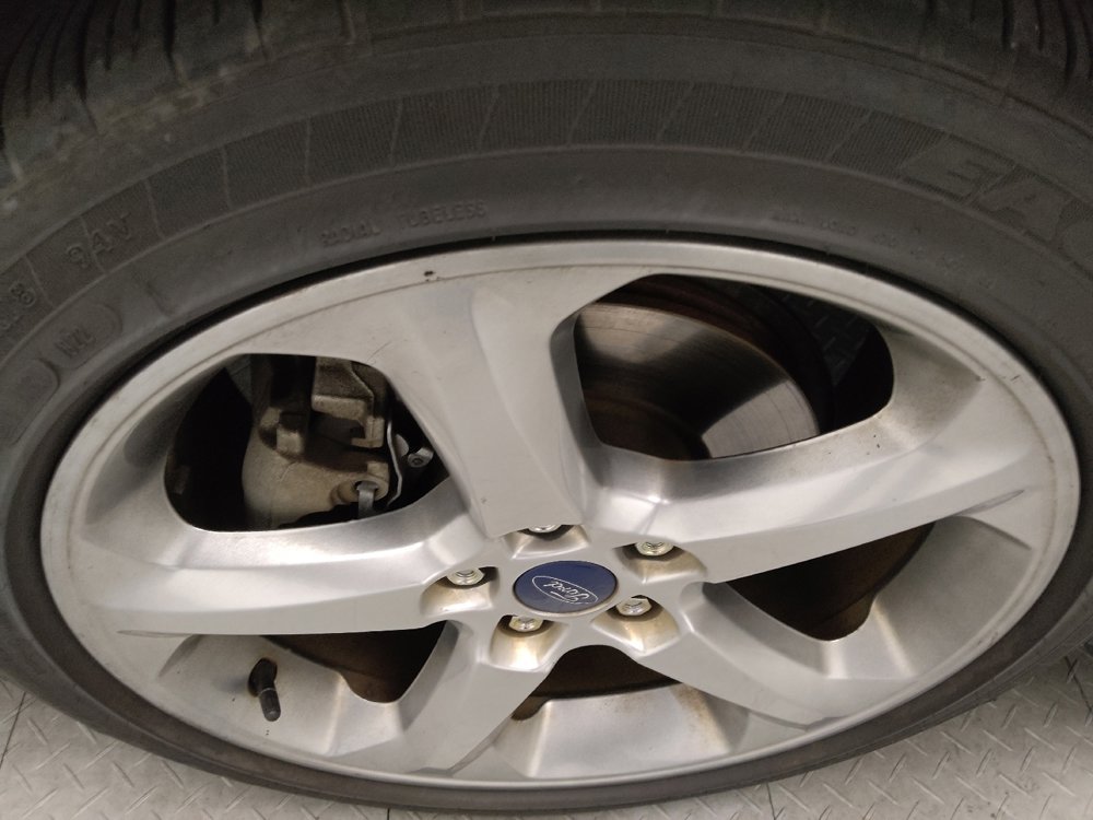 Used 2015 Ford Fusion SE w/ Equipment Group 201A image 31