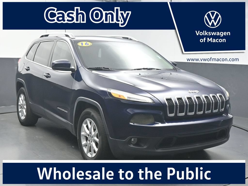 Used 2016 Jeep Cherokee Latitude w/ Safety/Convenience Group