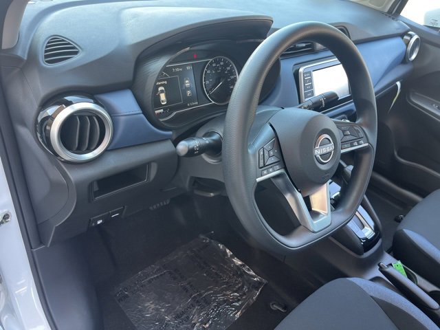 New 2025 Nissan Versa SV w/ Trunk Package image 9