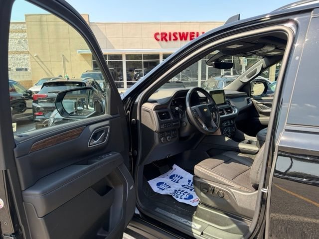 Used 2022 Chevrolet Tahoe High Country AWD/4WD image 14