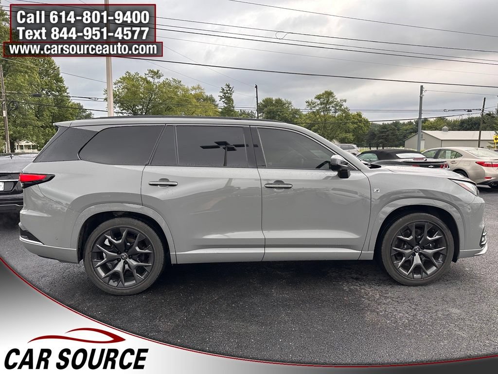 Used 2024 Lexus TX 500h AWD w/ Technology Package image 10