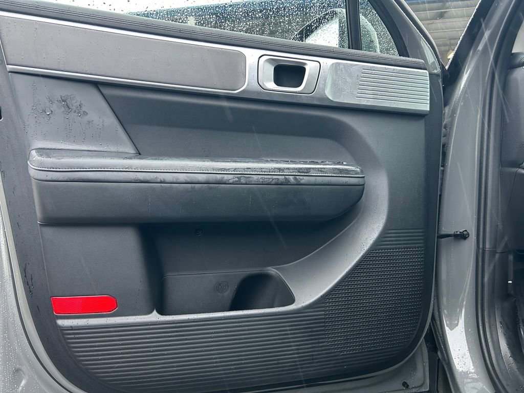 Used 2025 Hyundai Santa Fe SEL image 22