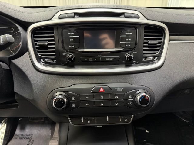 Used 2016 Kia Sorento LX w/ LX Convenience Package AWD/4WD image 14