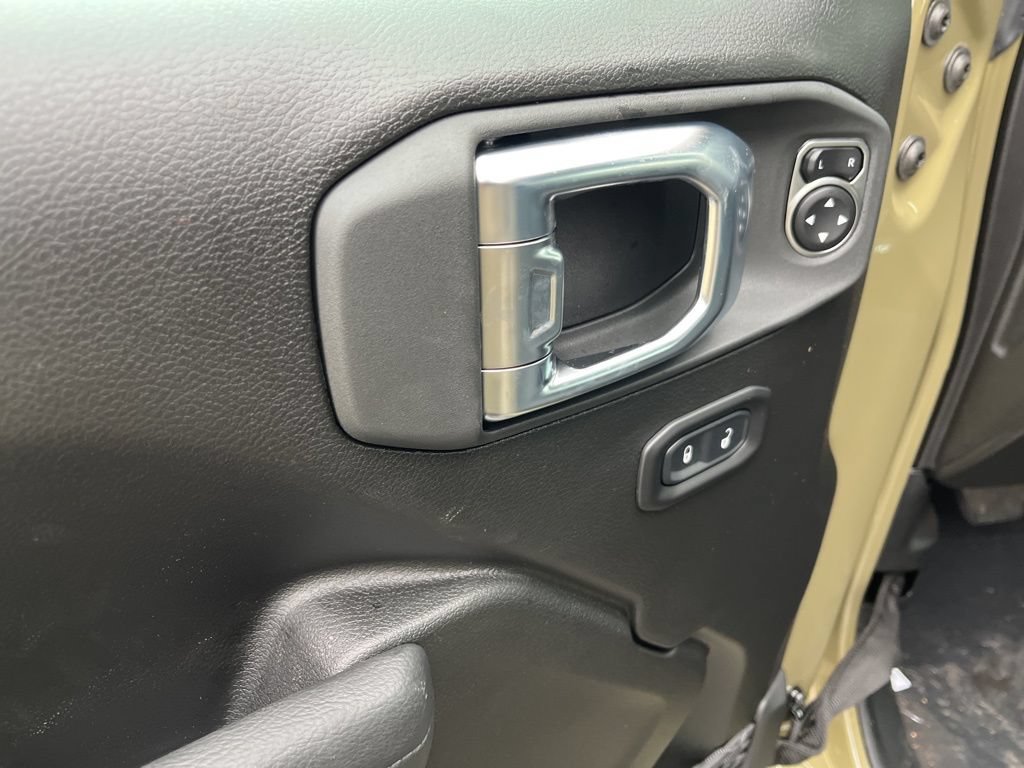 New 2026 Jeep Gladiator Sport AWD/4WD image 14
