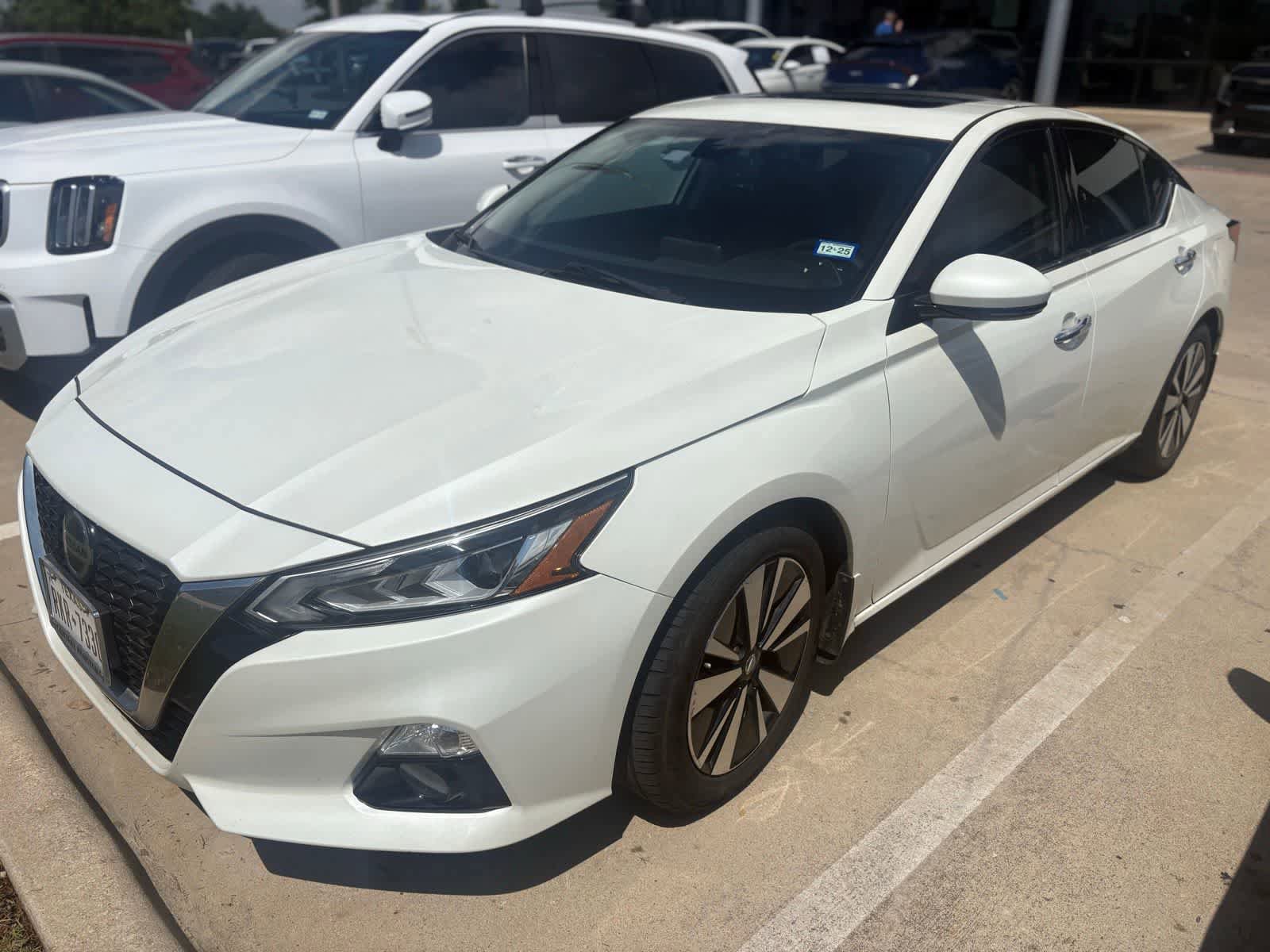 Used 2019 Nissan Altima 2.5 SL FWD image 1