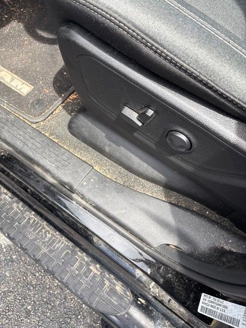 Used 2024 RAM 1500 Big Horn AWD/4WD image 6