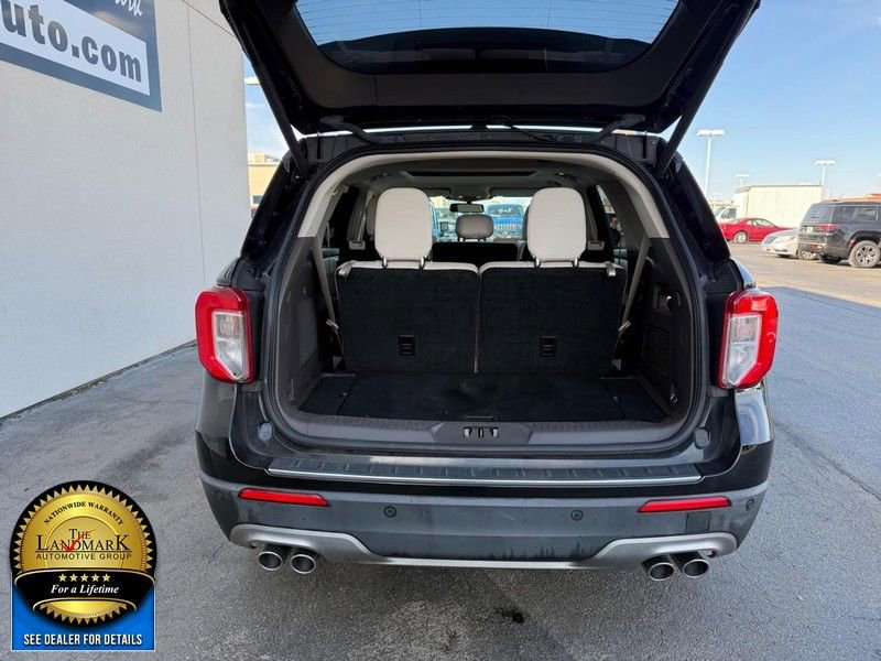 Used 2022 Ford Explorer Platinum w/ Equipment Group 601A image 22