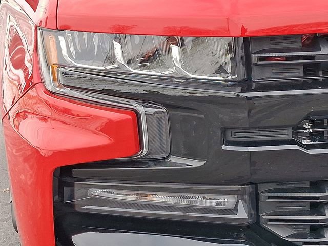 Used 2022 Chevrolet Silverado 1500 LT Trail Boss w/ Bed Protection Package AWD/4WD image 9