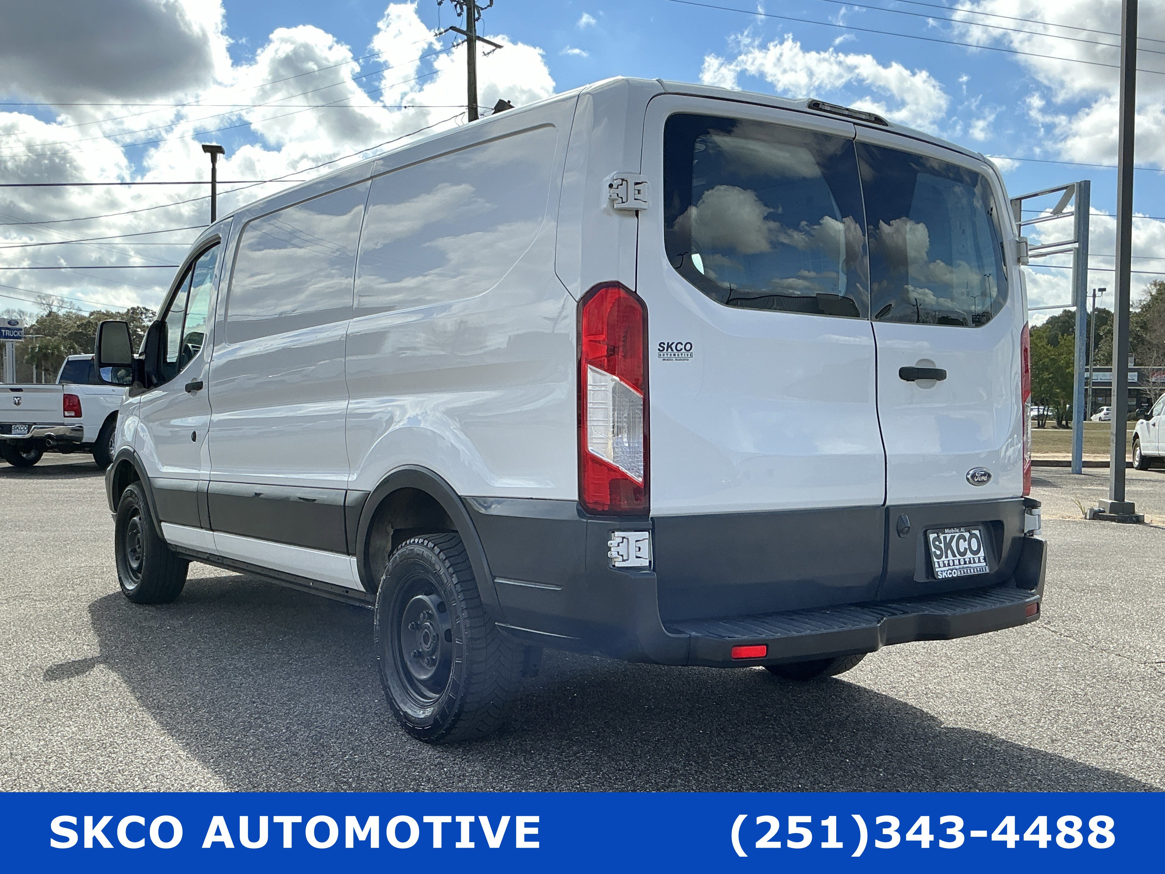 Used 2016 Ford Transit 250 130 Low Roof w/ Exterior Upgrade Package image 3