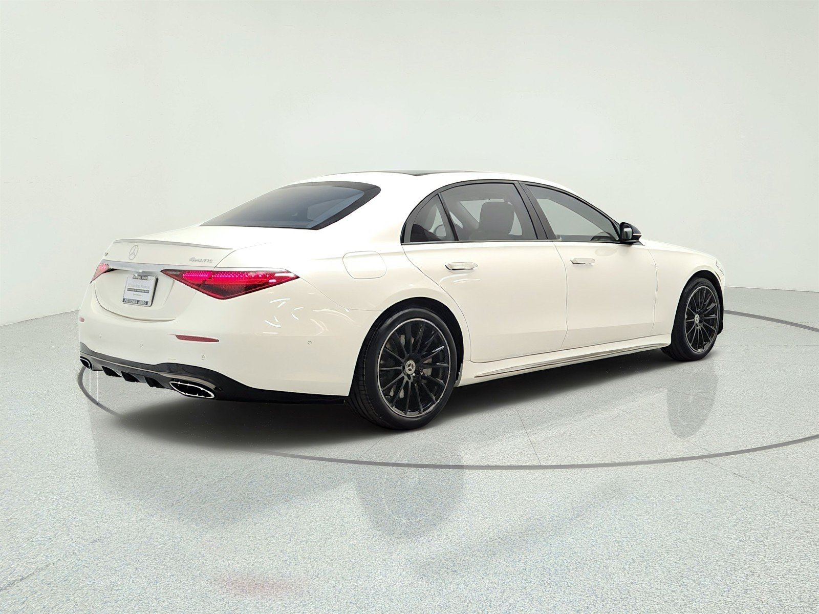 Certified 2023 Mercedes-Benz S 500 4MATIC image 5