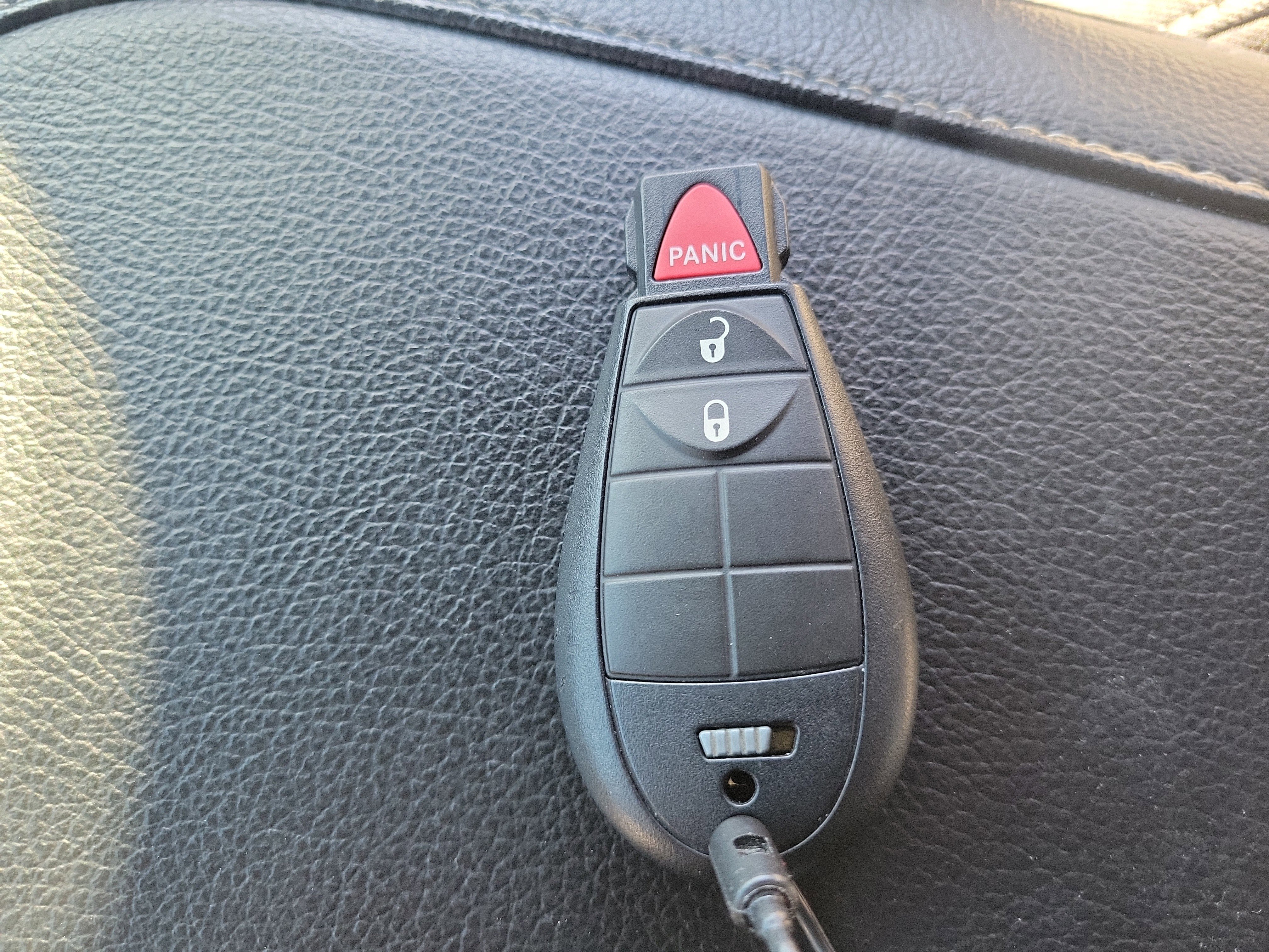 Used 2024 RAM 1500 Classic Warlock image 29