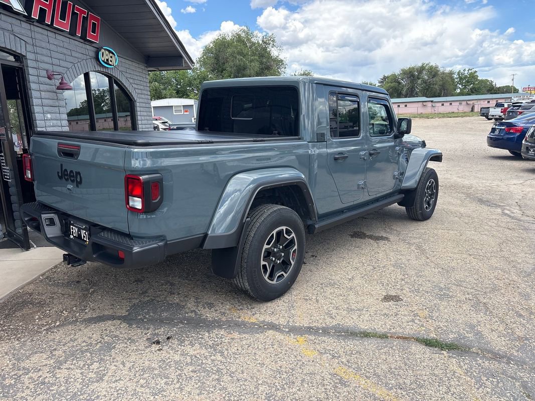 Used 2024 Jeep Gladiator Sport AWD/4WD image 4