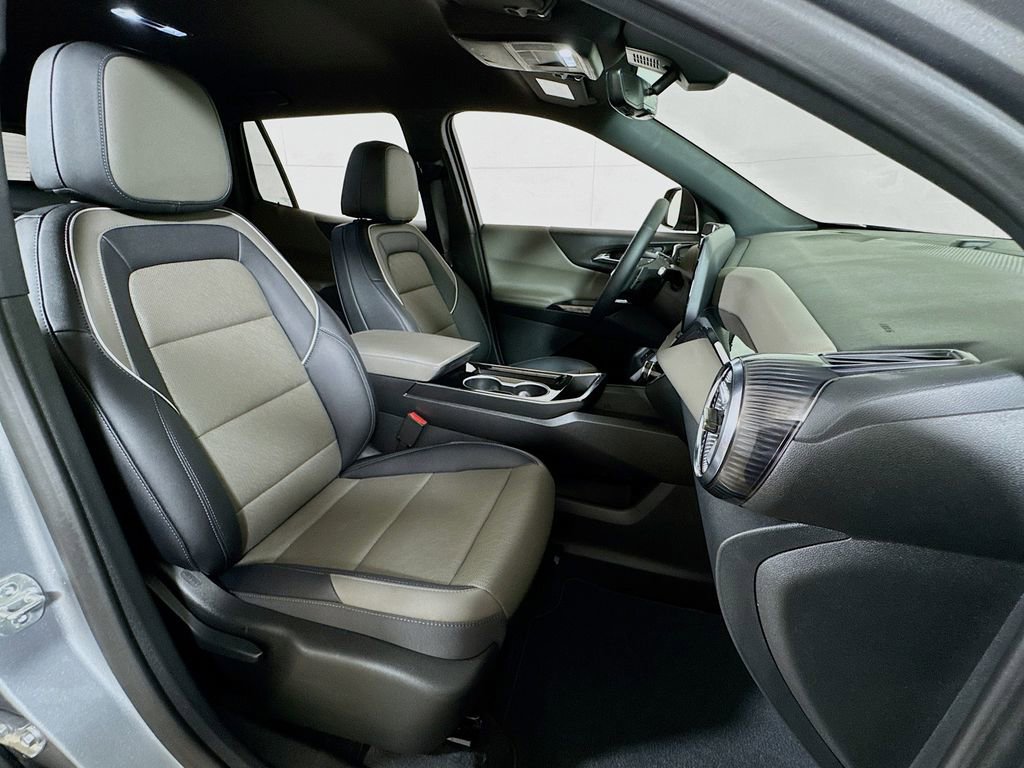 Certified 2025 Chevrolet Equinox LT w/ Convenience Package II image 27