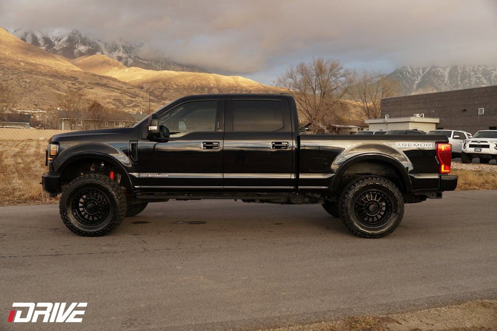 Used 2022 Ford F350 Lariat w/ Tremor Off-Road Package image 7
