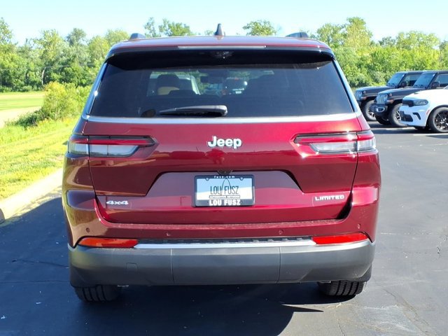 New 2026 Jeep Grand Cherokee L Limited w/ Luxury Tech Group II AWD/4WD image 21