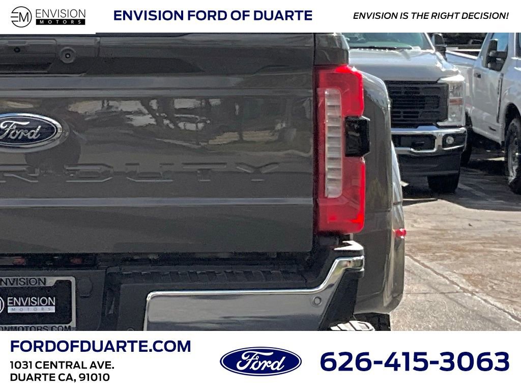 New 2026 Ford F450 XLT image 7