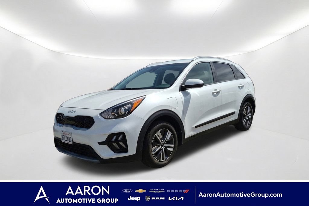 Used 2022 Kia Niro LXS FWD image 1