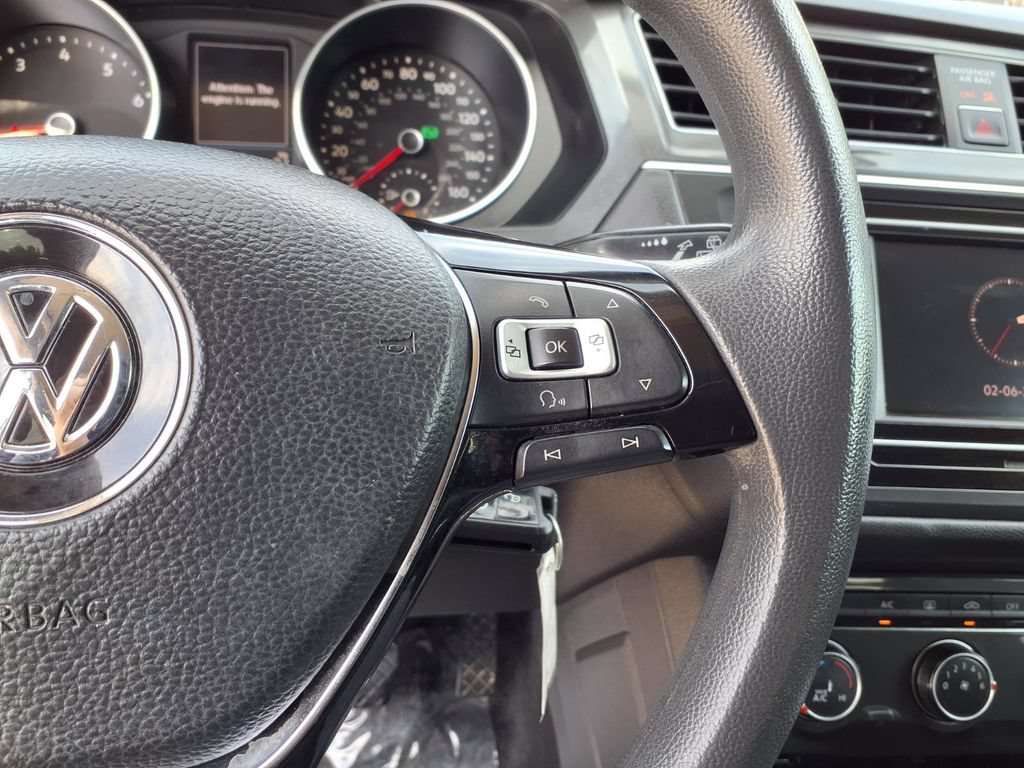 Used 2018 Volkswagen Tiguan S FWD image 15