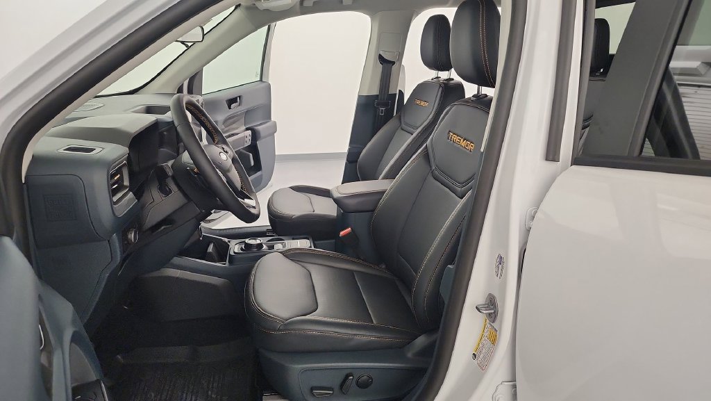 New 2026 Ford Maverick Tremor AWD/4WD image 15