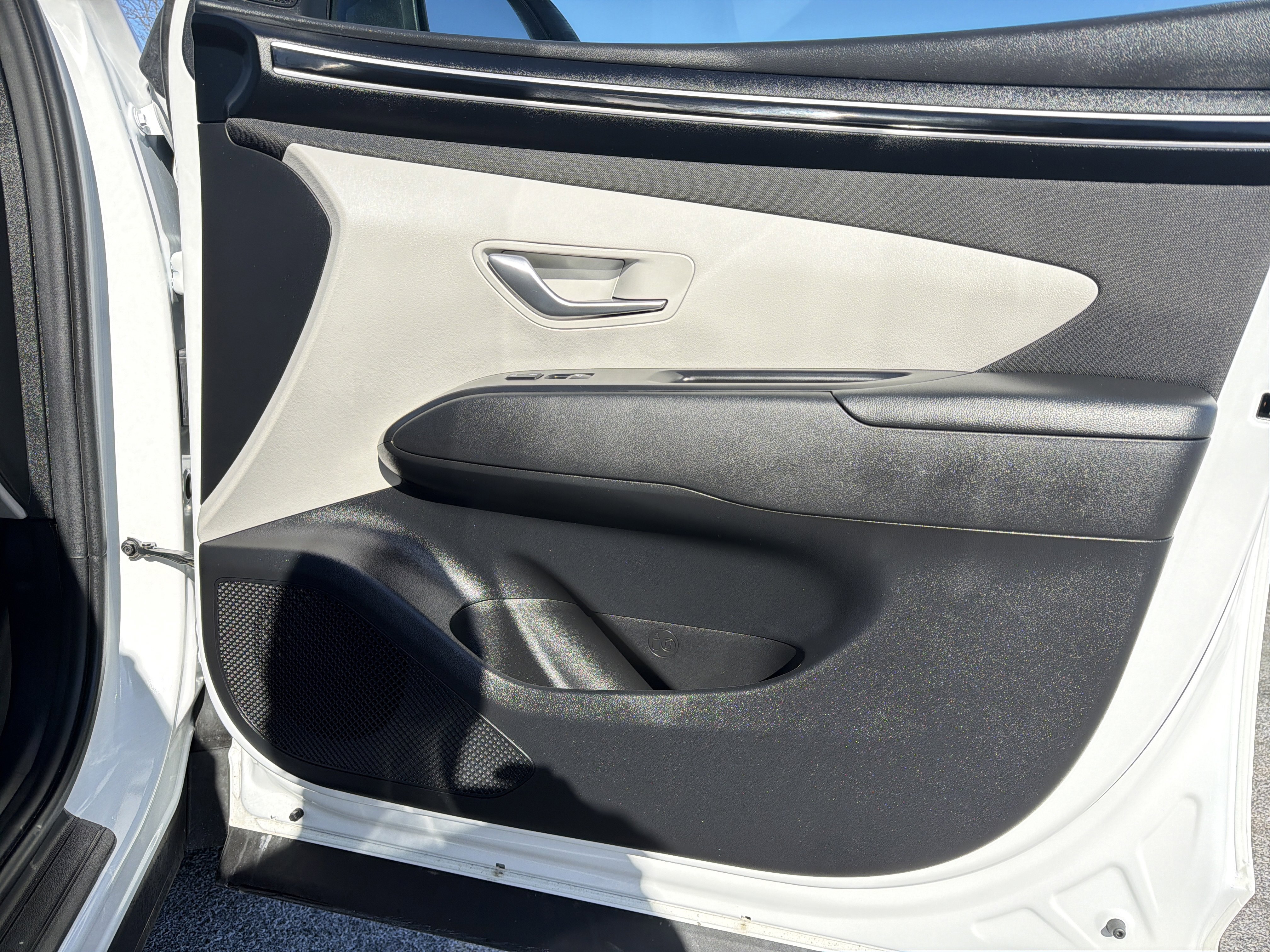 Used 2023 Hyundai Tucson SEL w/ Convenience Package image 16