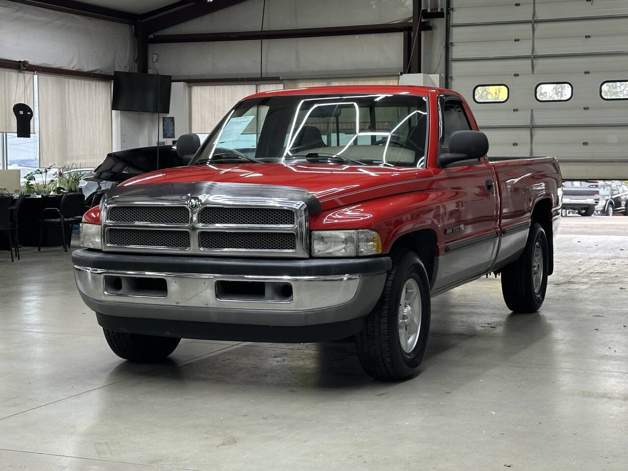 Used 1998 Dodge Ram 1500 Truck 2WD Regular Cab image 5