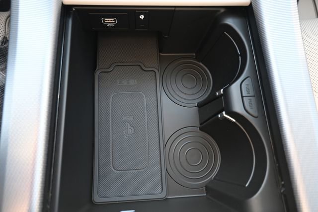 Used 2023 Hyundai Palisade Calligraphy w/ Winter Package image 30