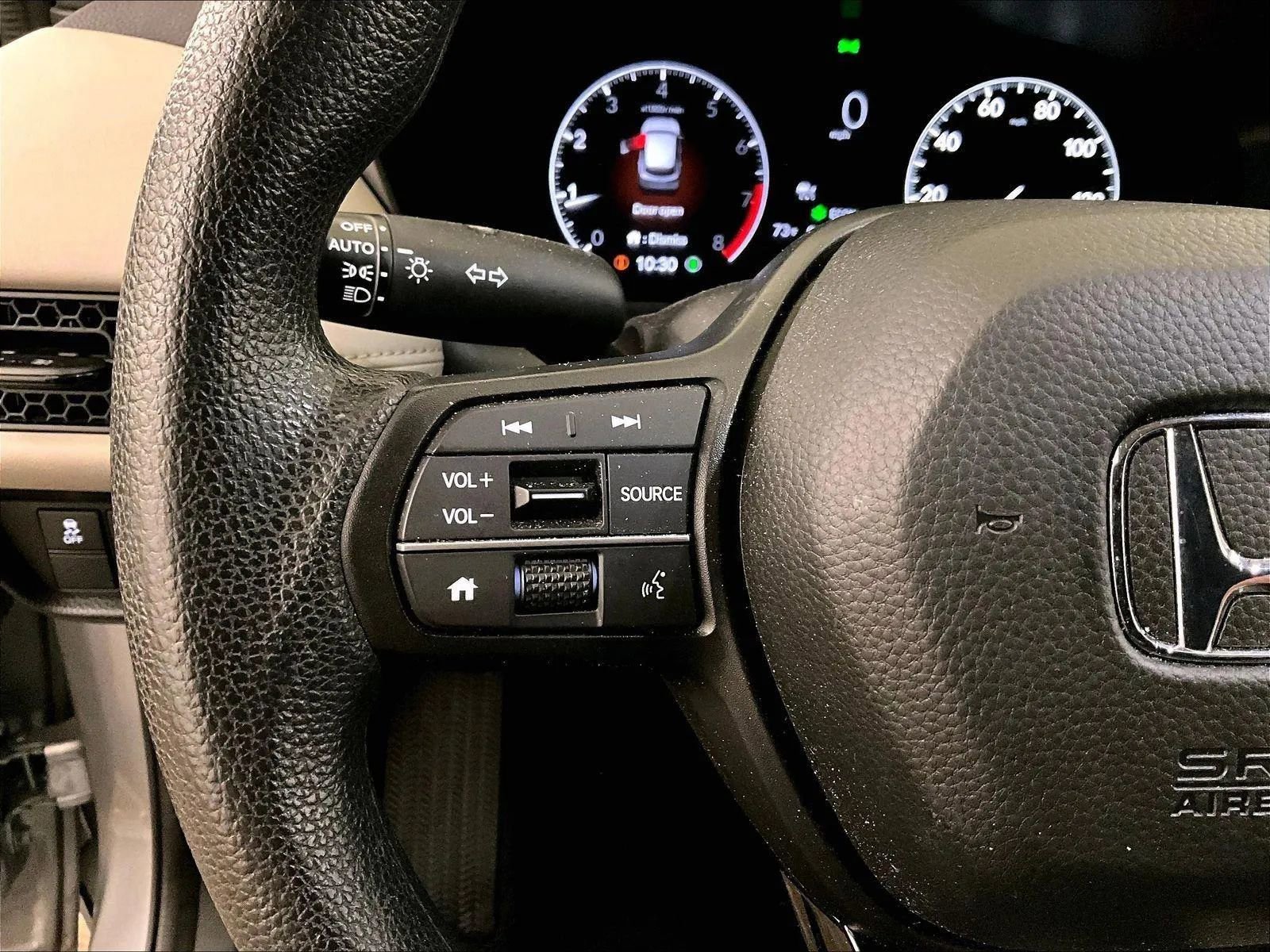 Used 2024 Honda HR-V LX image 17