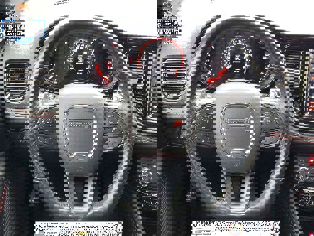 Used 2023 Dodge Durango GT image 23