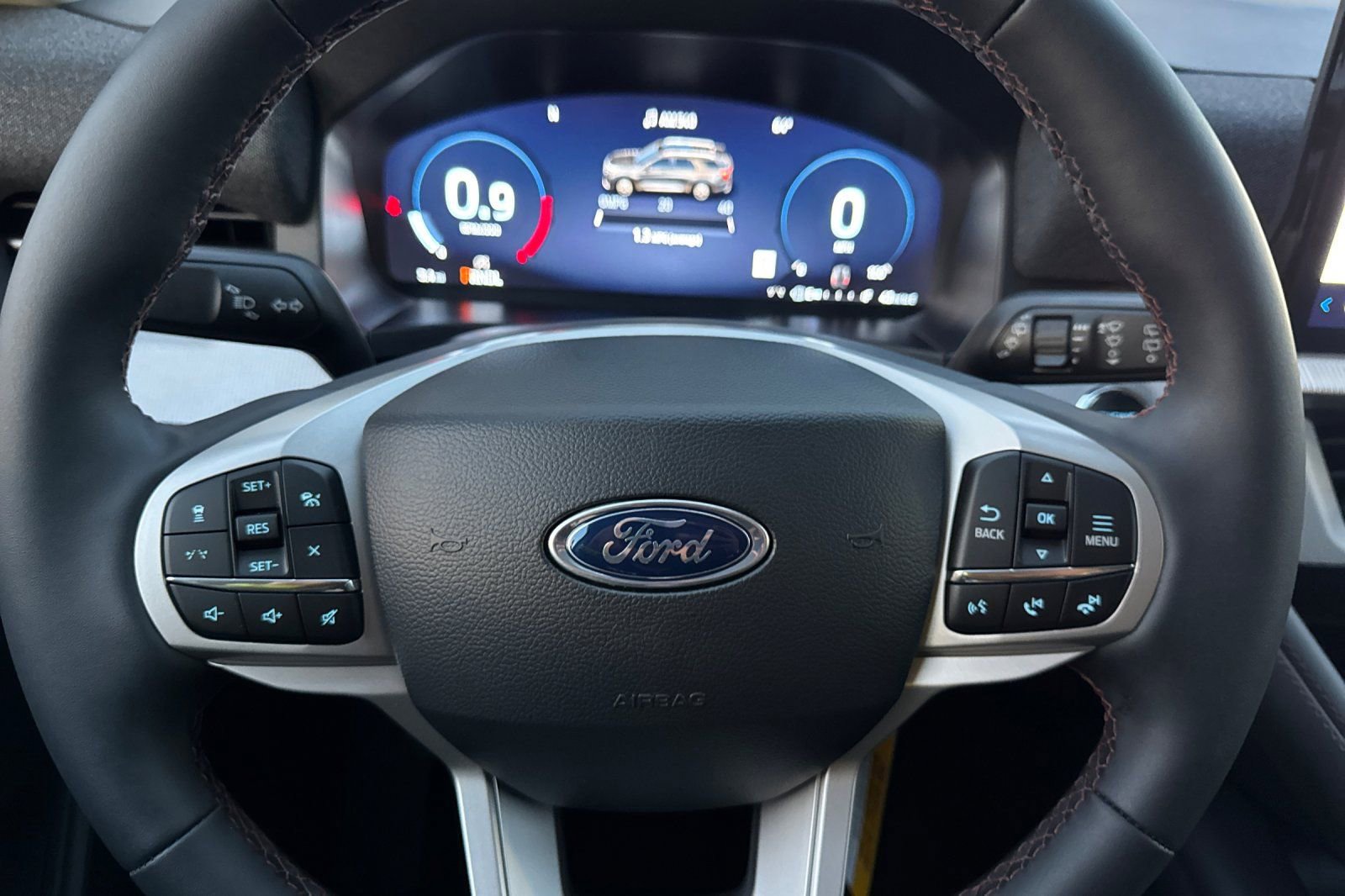 New 2026 Ford Explorer Active w/ Active Comfort Package RWD image 23
