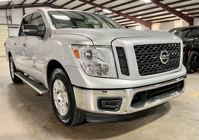 Used 2019 Nissan Titan SV
