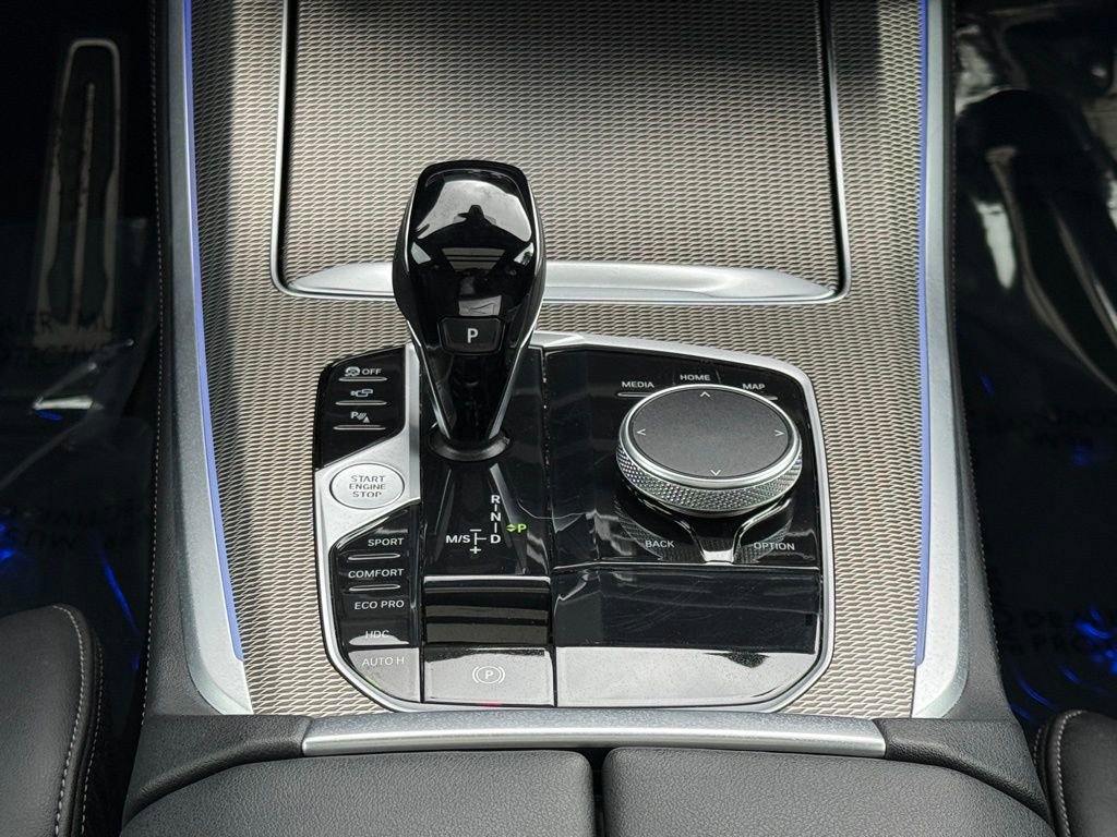 Used 2023 BMW X5 xDrive40i w/ M Sport Package image 15